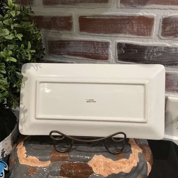 T. Limoges Design In France - Ceramic Crafted Serving Tray - Barbera Wine Cheese - Picture 5 of 9